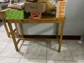 Meja Tulis Tanpa Laci
