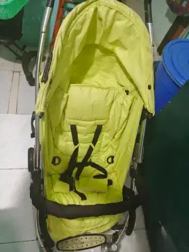 Stroller Lipat panjang