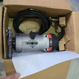 Router maktec like new