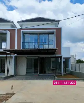 Rumah 2 Lantai  Dekat GDC 10 Menit ke Stasiun Depok Free Biaya