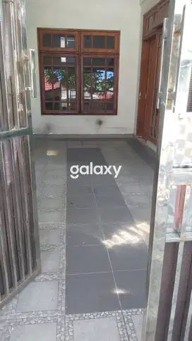 Dijual cepat Rumah dan Bengkel lokasi Rungkut Mapan Surabaya