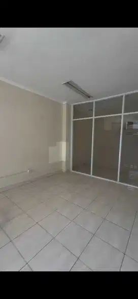 Ruko 3lt siap pakai di Gading Batavia - Kelapa Gading Jakarta Utara