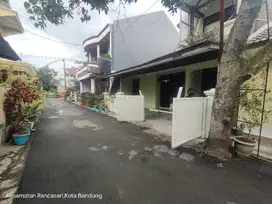 Dijual rumah siap huni lokasi strategis di Riung Bandung Soekarnohatta