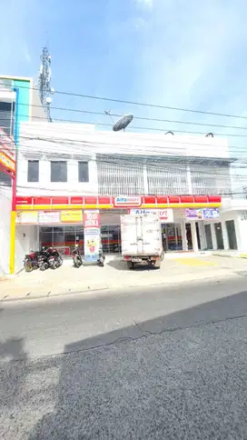 Ruko 2 lantai cocok untuk segala jenis usaha, lokasi strategis
