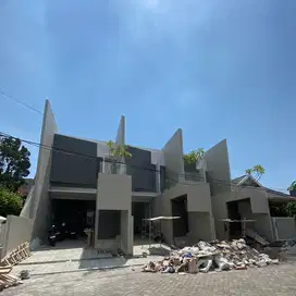 rumah baru kualitas premium di manyar