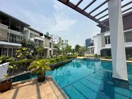 Rumah Exclusive di Royalton Kemayoran