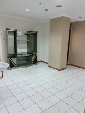 JUAL CEPAT! Apt. Metro Sunter 2BR Sudah Renovasi, Nego Sampai Deal