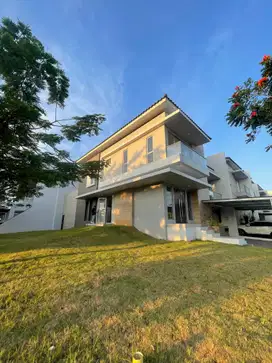 RARE UNIT   DIJUAL Rumah GOLF ISLAND HOEK 10X25 HARGA 14.979.500.000
