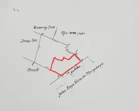 Dijual Rumah Hitung Tanah saja di mainroad Kopo