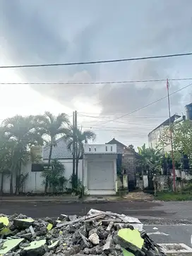 tanah bagus pinggir jalan cocok untuk villa usaha dll