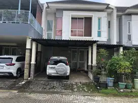 Dijual Cepat Rumah Siap Huni di The Green Cluster Royal Blossom