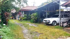 Dijual Rumah dan Tanah Cocok Untuk Area Bisnis di Meruyung, Cinere