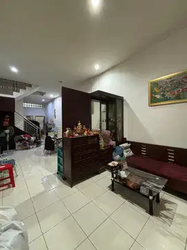 Dijual Rumah Krakatau Harga sangat Best siaphuni 3 tingkat