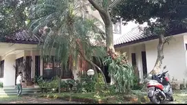 Rumah murah 1173mtr 8m di Jatipadang pejaten jaksel jln 2 mbl