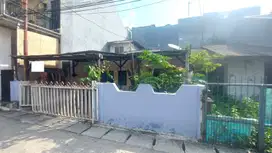 Lc022- Murah Dijual Rumah Tua Hitung Tanah 7, x15 di BCS Kelapa Gading
