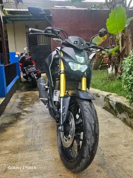 Yamaha Xabre 2018