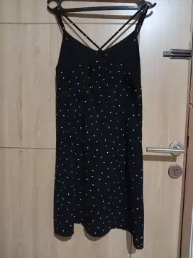 Dress Polkadot Hitam