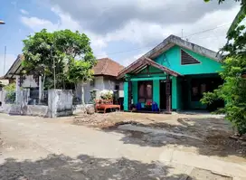 Rumah Luas Strategis Dan Murah Di Jogja Barat