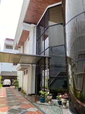 Di Jual Murah Rumah Siap huni JL. CEMPAKA Surabaya Pusat