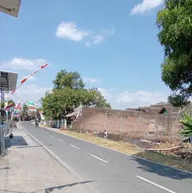 4 unit tanah kavling tepi jalan utama Gondangrejo SHM