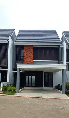 Dijual rumah rapih & bersih  di Cimanggis Golf Estate