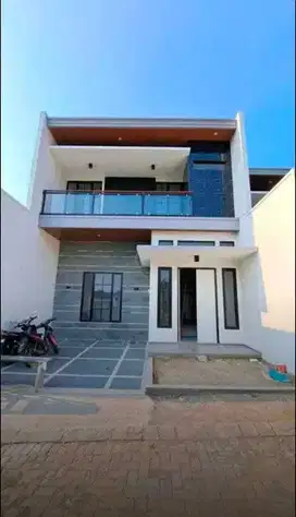 Rumah Baru Gress Siap Huni Lokasi Sulfat Malang Kota