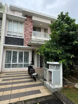 Di jual rumah full furnished di cluster faraday type B master