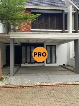 Dijual rumah cantik & rapih di Cimanggis Golf Estate
