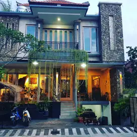 Dijual rumah lantai 2 lokasi cica buduk