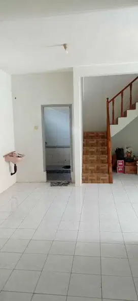 Disewa Rumah Siap Huni di Taman Kopo Indah TKI 1