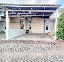 Disewakan rumah sukolilo dian regency 2 full furnish