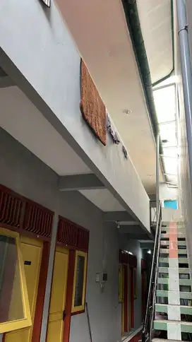 Rumah Hunian dan rumah kosan di belakang Monumen Perjuangan Bandung Ut