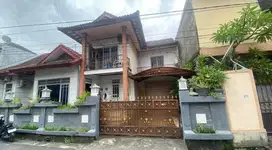 dijual rumah lantai 2 lokasi sidakarya denpasar