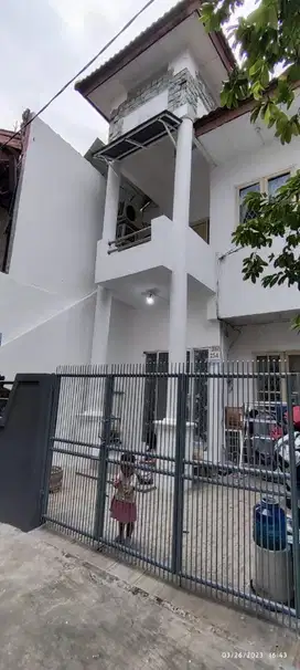 Dijual Rumah 2.5 Lantai Di Kawasan Palmerah Tomang