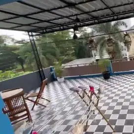 Dijual rumah cantik 2lt di Metland Transyogi