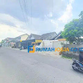 tanah pinggir jalan utama condongcatur cocok untuk usaha
