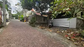 Dijual tanah komersil lokasi.padonan canggu