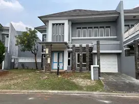 dijual rumah mewah 2 lantai halaman luas di kota wisata cibubur