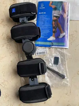 Thuasne Knee Brace Rom R penyangga penopang lutut pasca operasi cedera