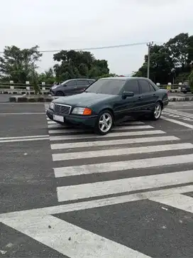 Mercedes-Benz C200 1996 Bensin