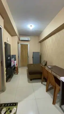 252 - Disewakan Apartemen Gunawangsa Tidar Tower C Lt 18 2 BR Furnish