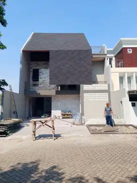 Premium Rumah Gress Minimalis 3 Lt Pool Pakuwon City