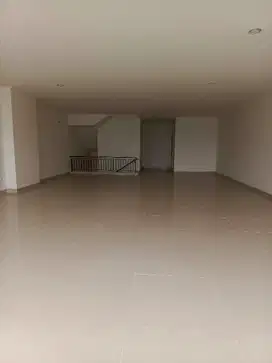 Disewakan Ruko Baru