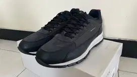 Rare Series - Sepatu Sneakers GEOX U DELRAY B WPF D (NEW) - Waterproof