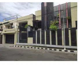 Rumah di Manyat Kertoarjo Surabaya Bagus Terawat Dekat Tengah Kota Sby
