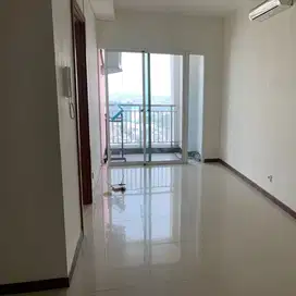 1BR Unfurnish condominium