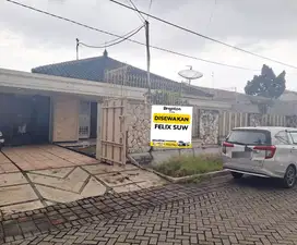 Disewakan Rumah  Bintang Diponggo