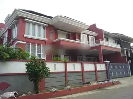 Dijual Rumah Siap Huni Full Furnished di Green Ville Jakarta Barat