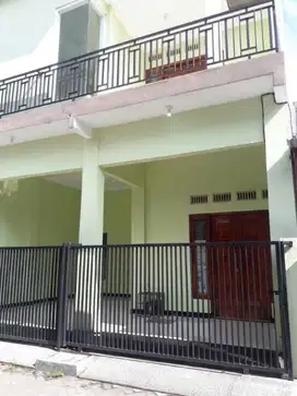Dijual Murah Rumah 2 Lantai Baru Belum Ditempati di Medayu Surabaya