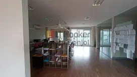 Jual Gedung  Jalan Gajah Mada Semarang Tengah –9516